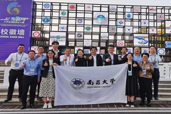 4b73bd4abe4c44cdbcf0e49472ed7bba.jpg 1.jpg